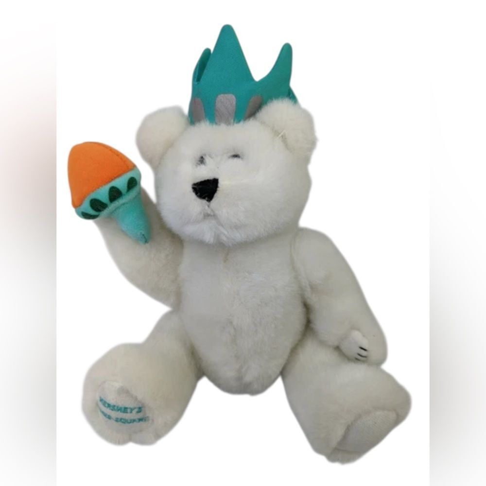 Vintage Hershey's Times Square Statue of Liberty Bear plush toy